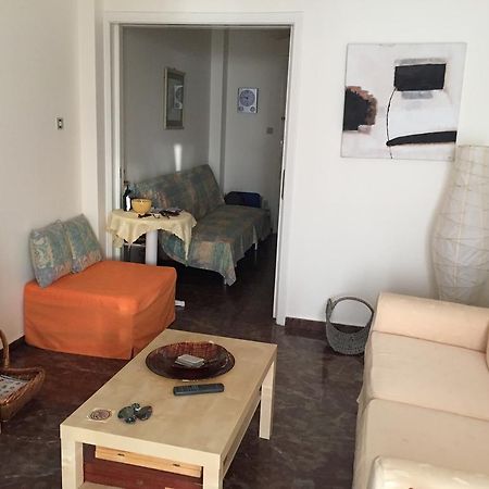 Vlastos Apartment Kálamos Exteriör bild